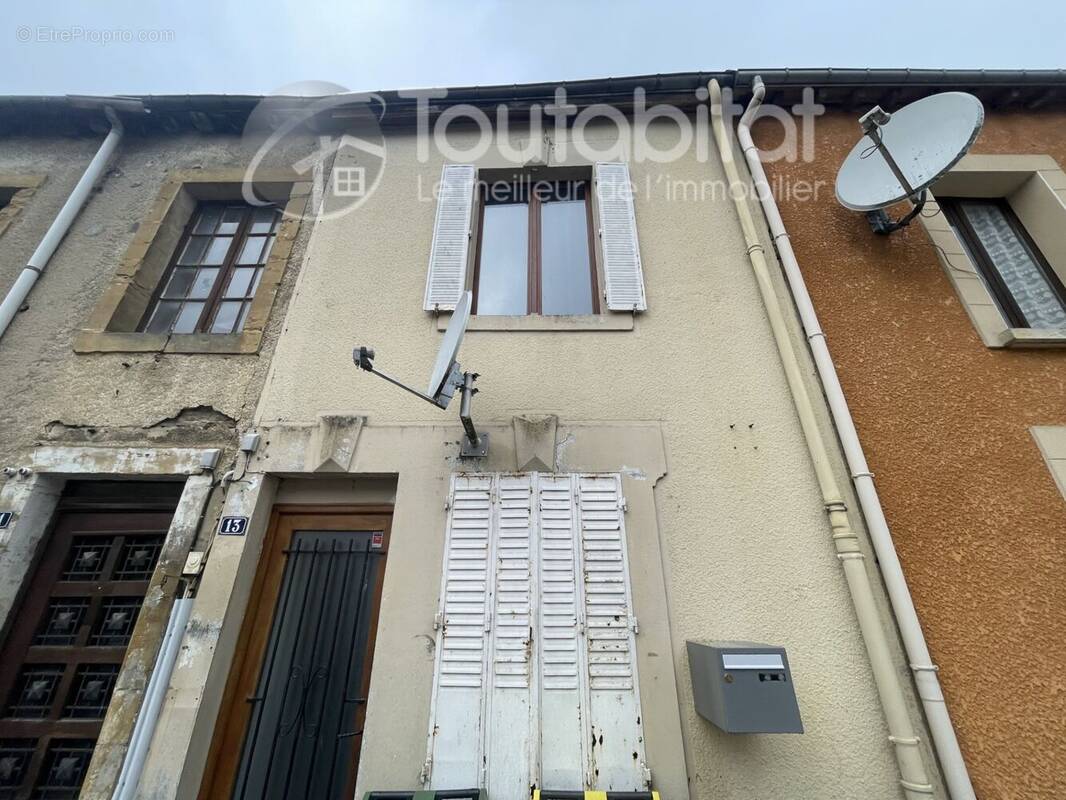 Maison à GESPUNSART