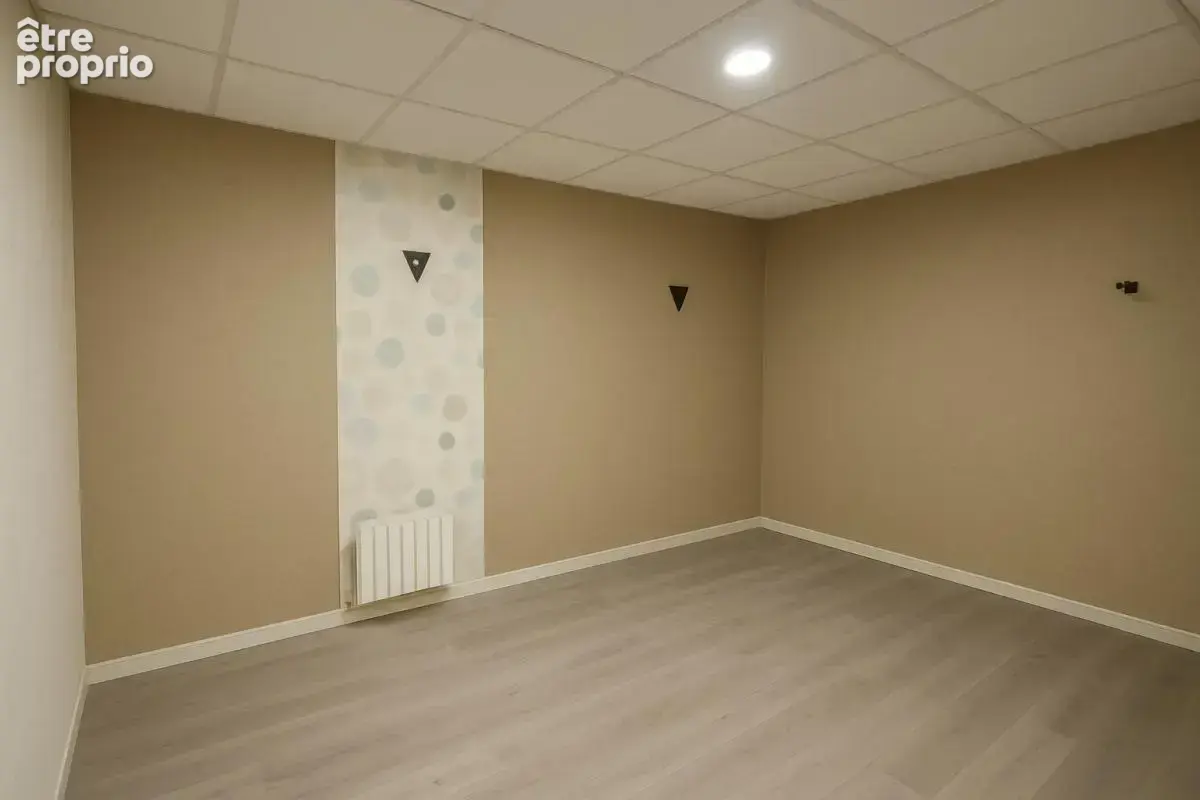 Local Commercial avec locataire en place - Plein Bourg Herbignac - photo 3