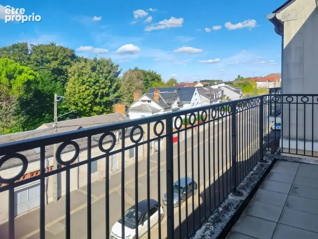  SPECIAL INVESTISSEUR : Studio 35 m² vendu Loué avec Balcon & Parking - photo 5