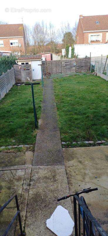 Maison à SIN-LE-NOBLE