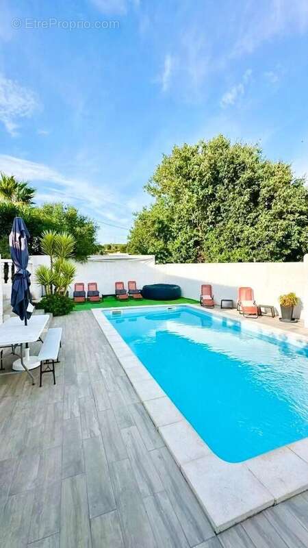 Photo 2 - Maison à MARSEILLE-15E