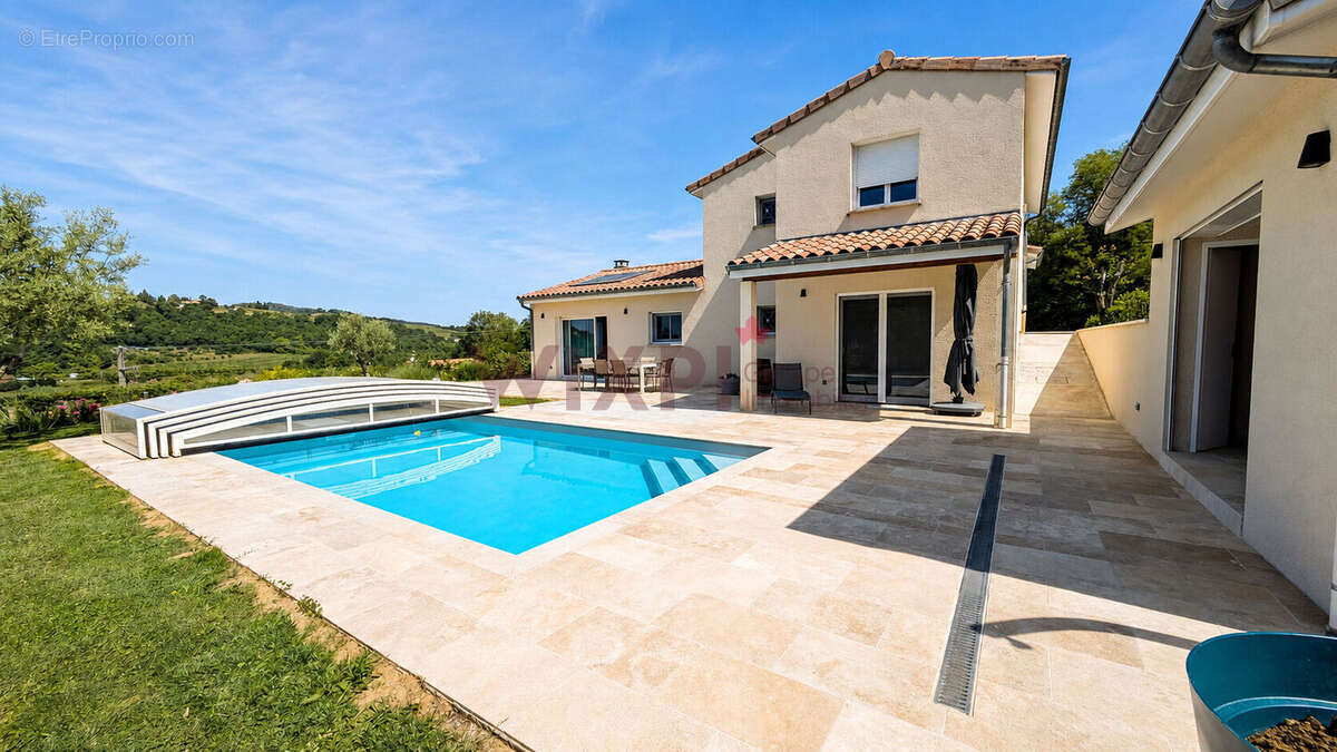 Maison à SAINT-DONAT-SUR-L'HERBASSE