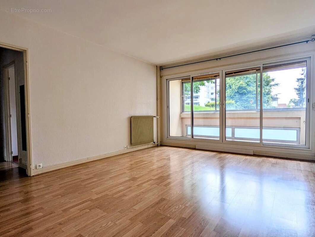 Appartement à PLAISIR