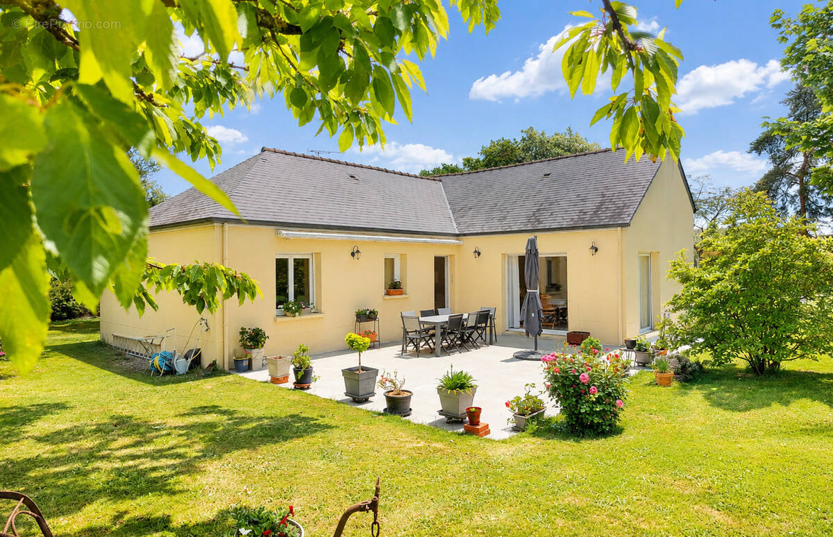 Maison à JUIGNE-DES-MOUTIERS