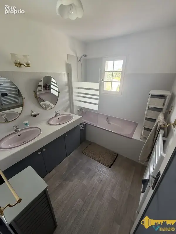 Maison avec piscine et bâtiment indépendant sur plus de 2 600 m2 de terrain - photo 12