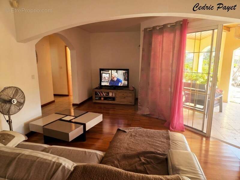 Maison à L'ETANG-SALE