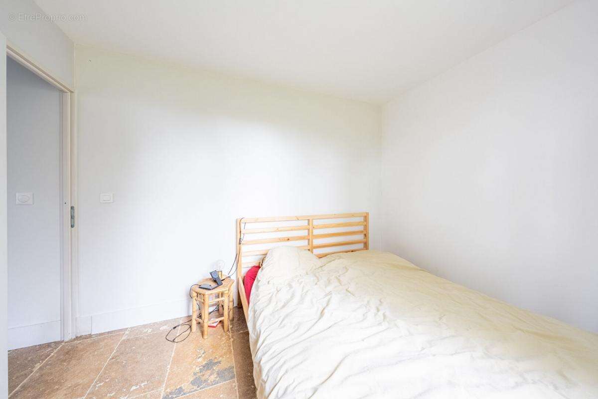 Maison à SAINT-CIERS-SUR-GIRONDE