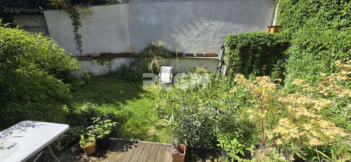 Appartement à SAINT-DENIS