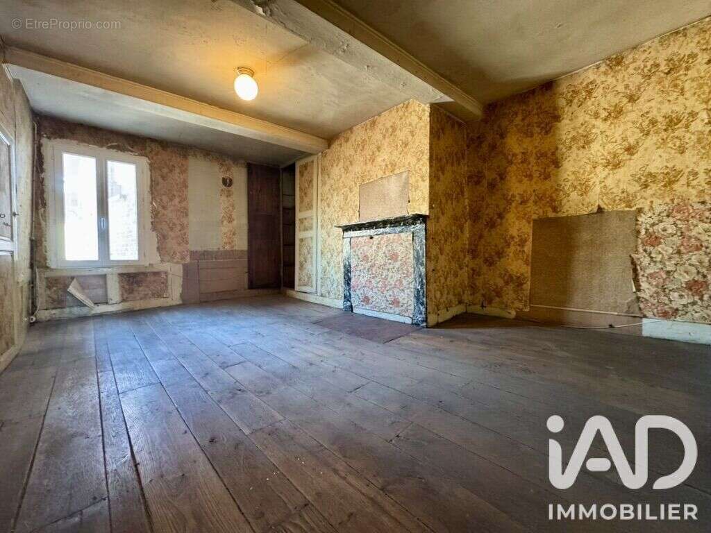 Maison 143 m² à Vouziers  - photo 5