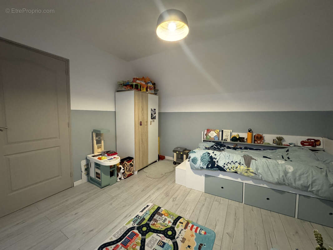 Maison à VILLERS-COTTERETS