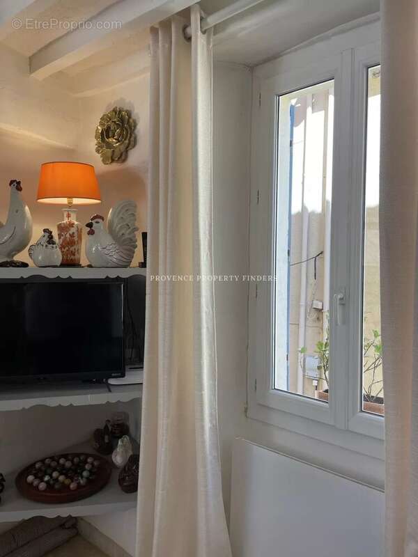 Maison à VILLECROZE