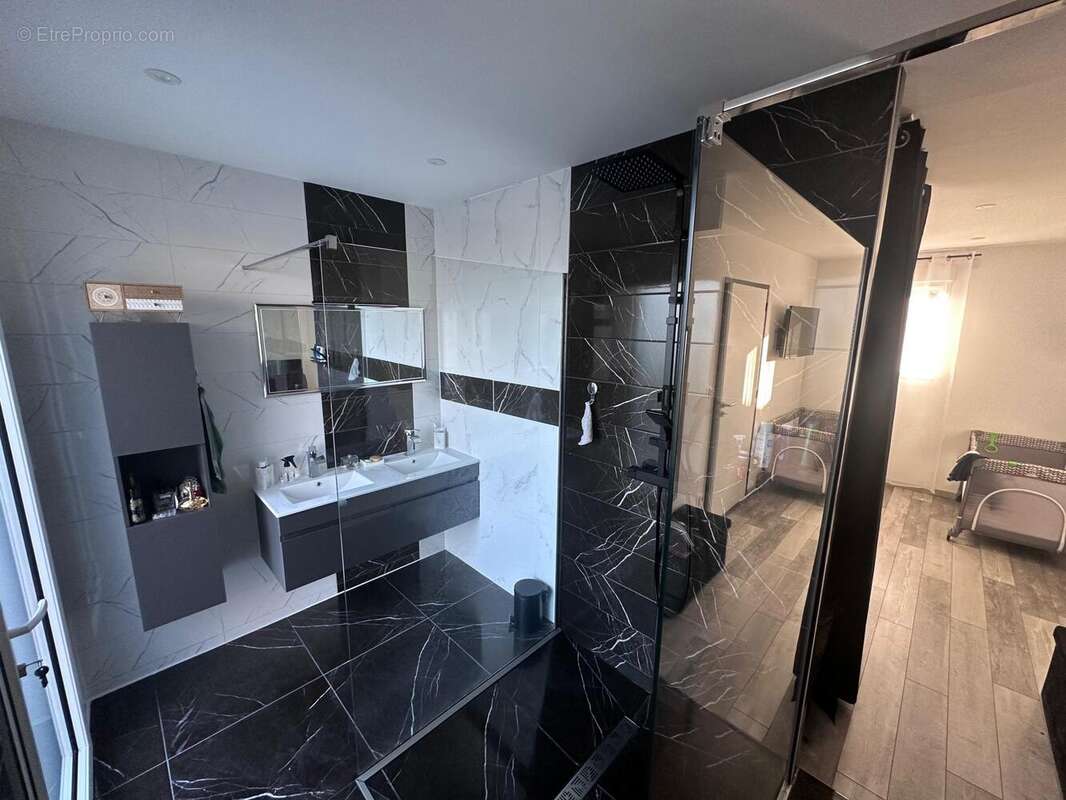 Photo 7 - Maison à CHATEAU-GONTIER