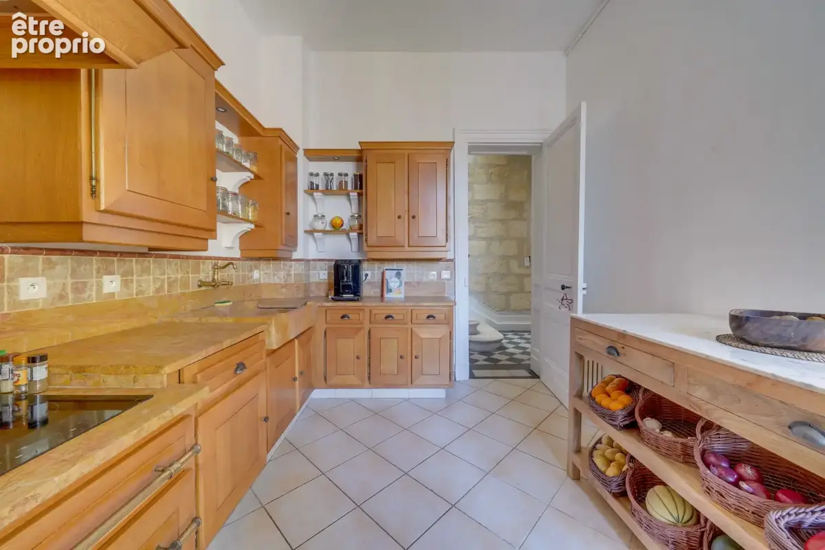 Maison 8 pièces de 200m2 sur parcelle de 201m2 - photo 5