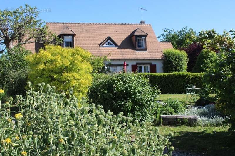 Maison à VASSELAY