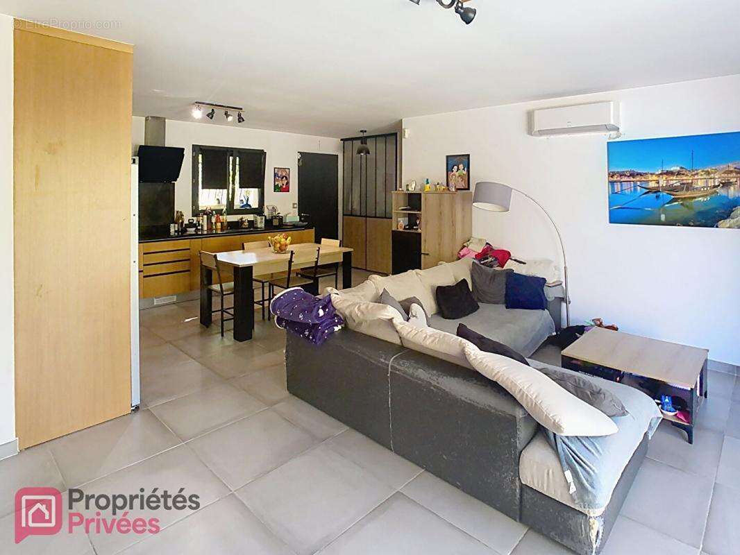 Maison Plan D Aups Sainte Baume 4 pièce(s) 94 m2 - photo 6