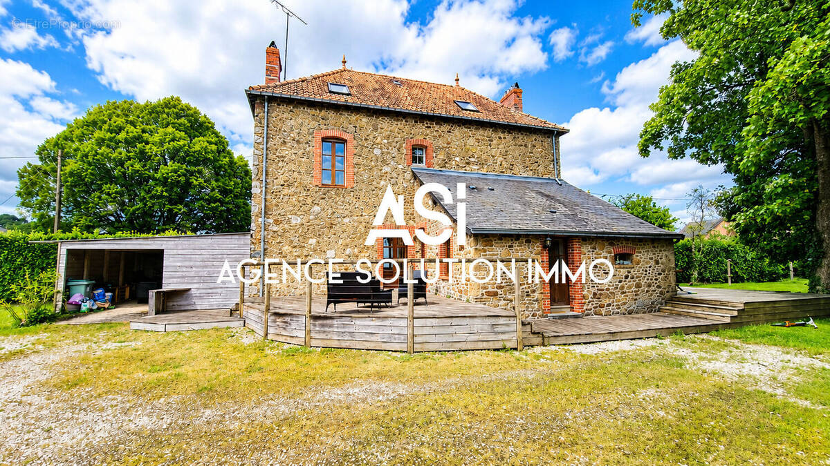 Maison à ANDOUILLE