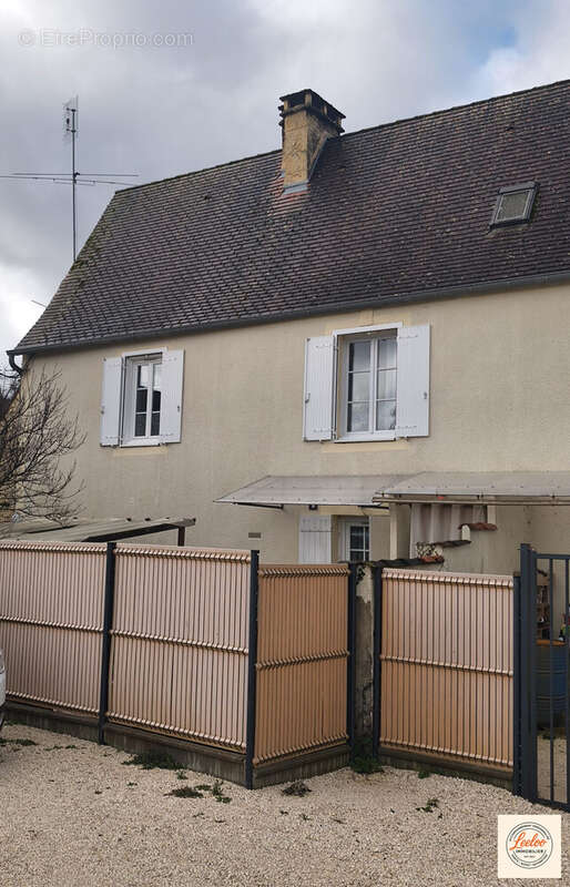 Maison à SARLAT-LA-CANEDA