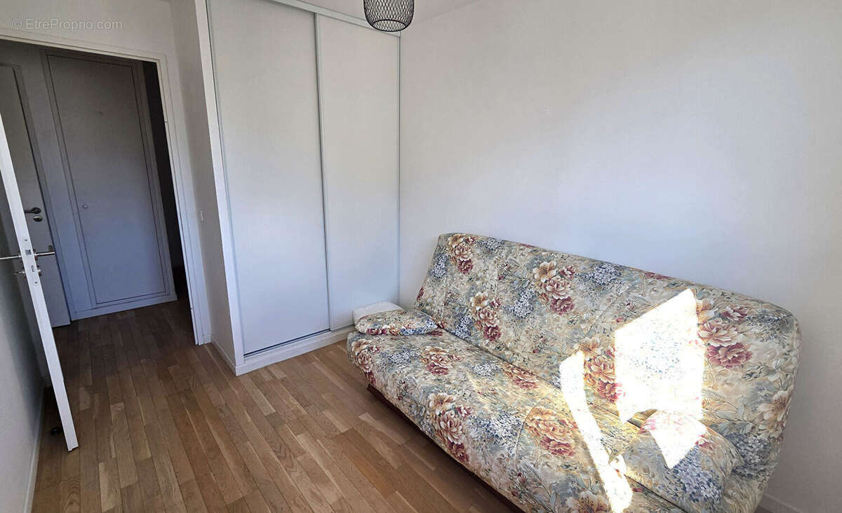 Appartement à HOUILLES