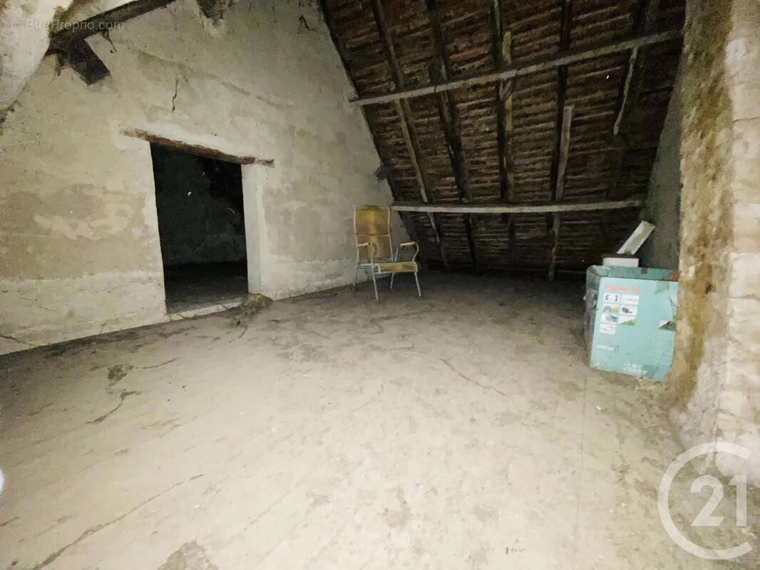 Maison à SAVIGNY-EN-REVERMONT