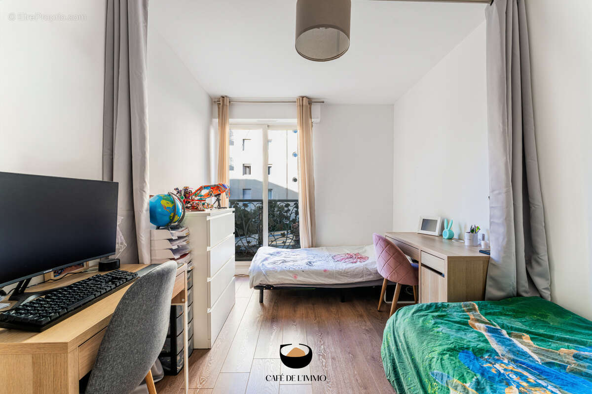 Appartement à MARSEILLE-8E