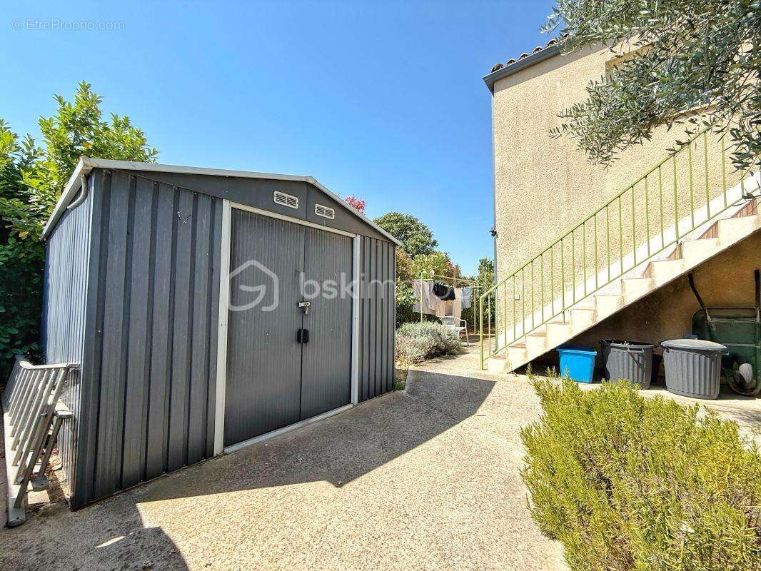  montady – villa 184 m² – 2 appartements – terrain 367 m² – garage – panneaux solaires - photo 9