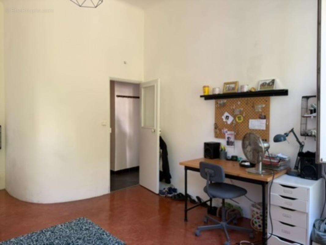 Vente Appartement T3/T4 77 m² Marseille 1er – Quartier Longchamp (Charmant 3 Fenêtres Marseillais) - photo 14
