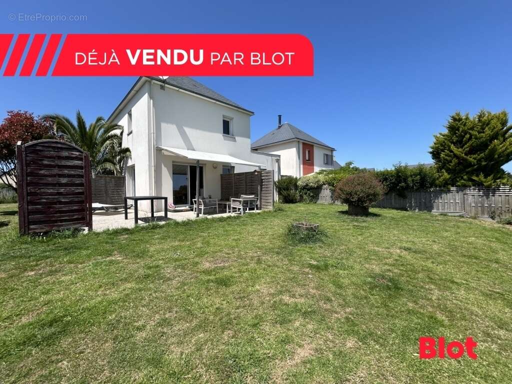 Maison à SAINT-GUINOUX