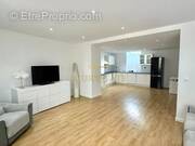 Appartement à CAP-D'AIL