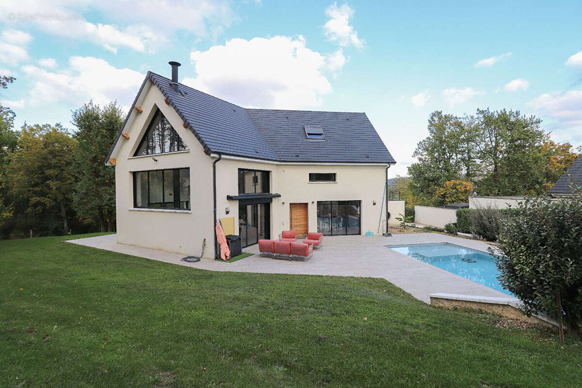 Maison à VELARS-SUR-OUCHE