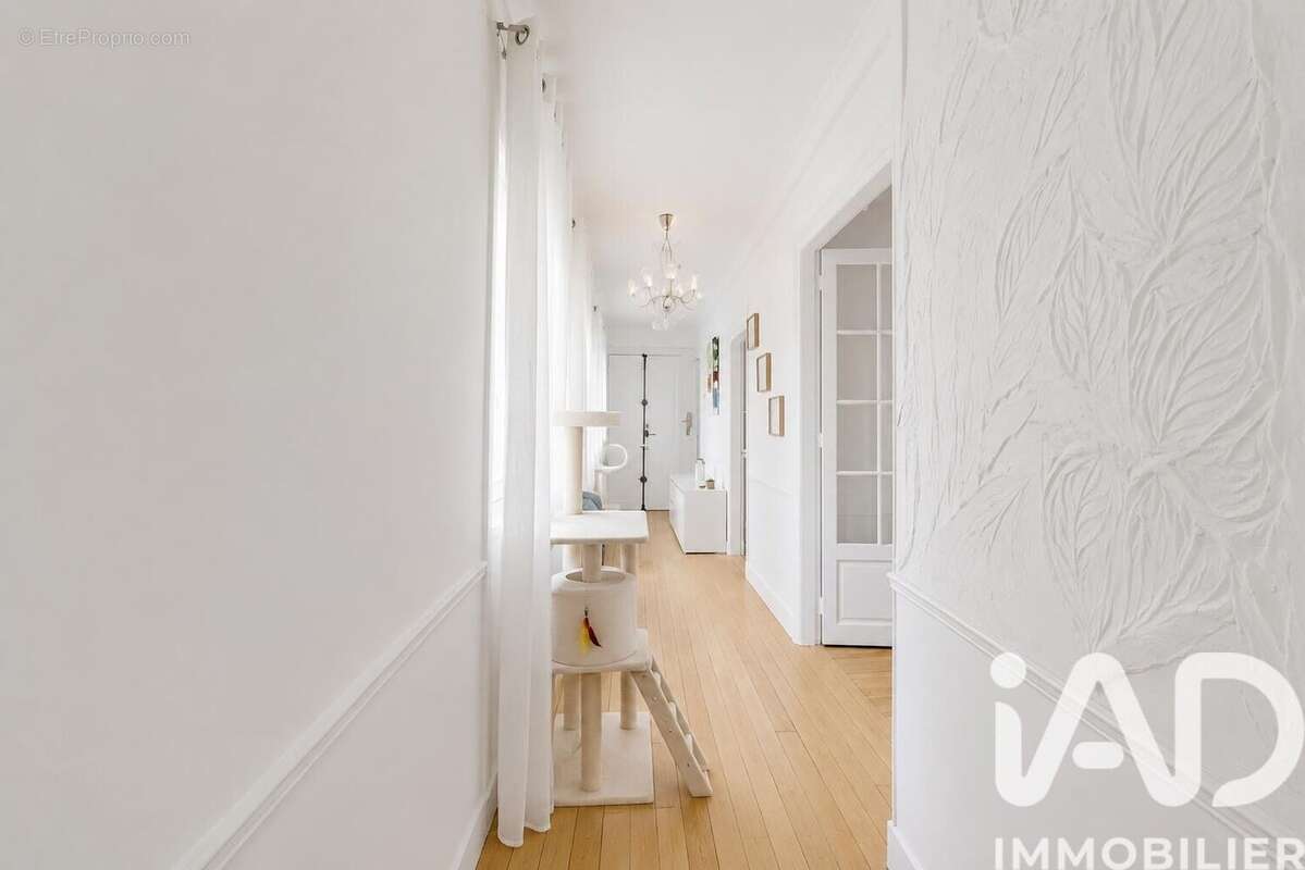 Photo 6 - Appartement à PARIS-20E