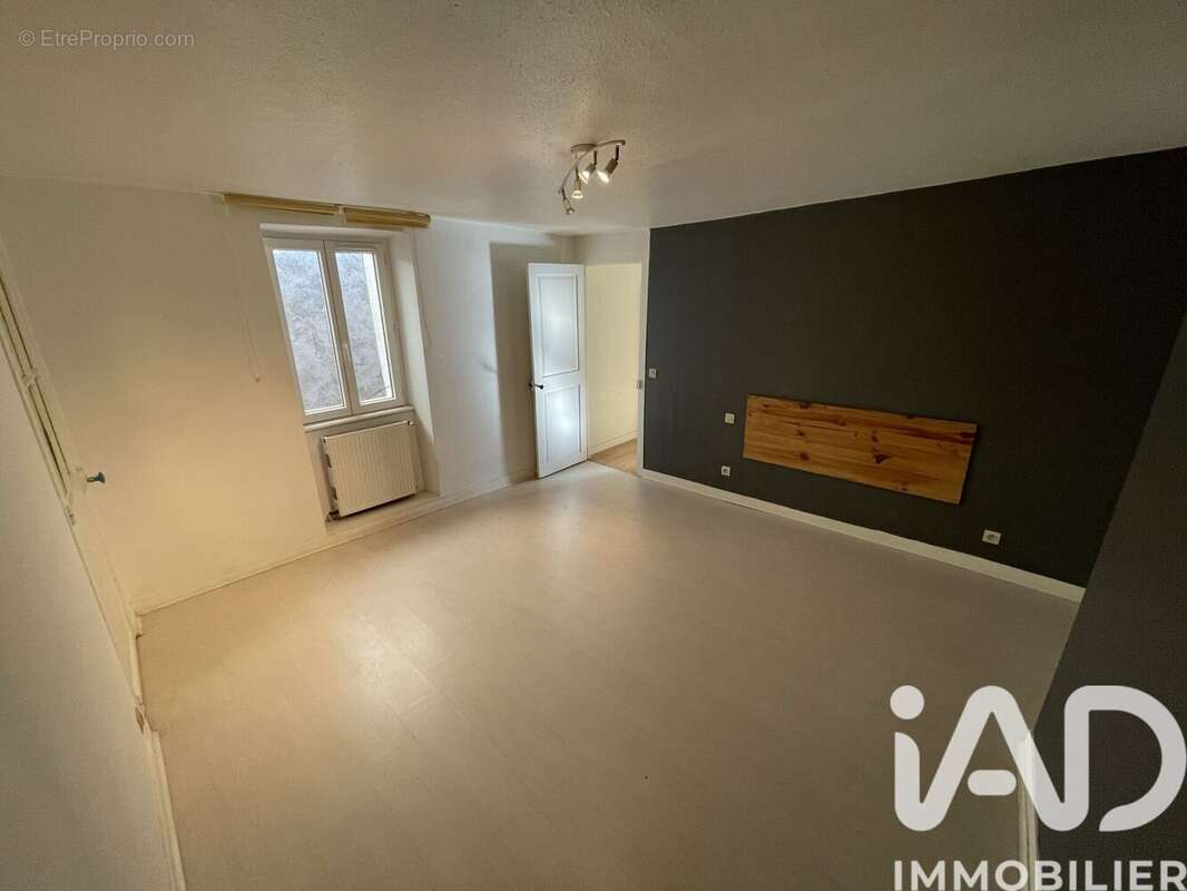Maison 73 m² à Montmorillon  - photo 8