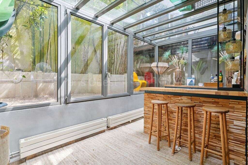 Maison à NEUILLY-SUR-SEINE