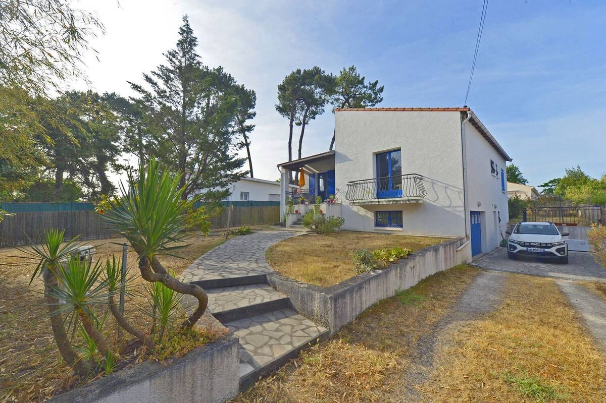 Maison à SAINT-GEORGES-DE-DIDONNE