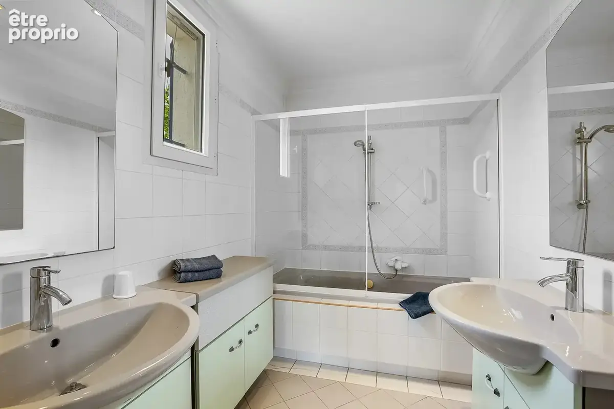 Proche Lorgues - Magnifique propriété de 218 m² + Appartement indépendant -Terrain de 8000m² - photo 41