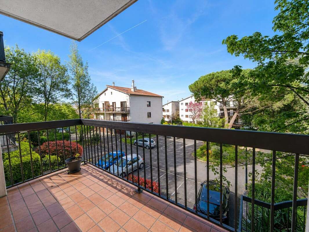 Appartement à RAMONVILLE-SAINT-AGNE