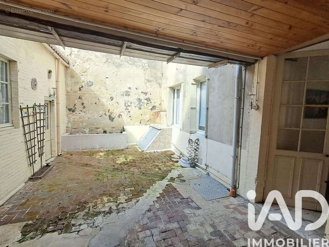 Photo 6 - Maison à BRIENON-SUR-ARMANCON