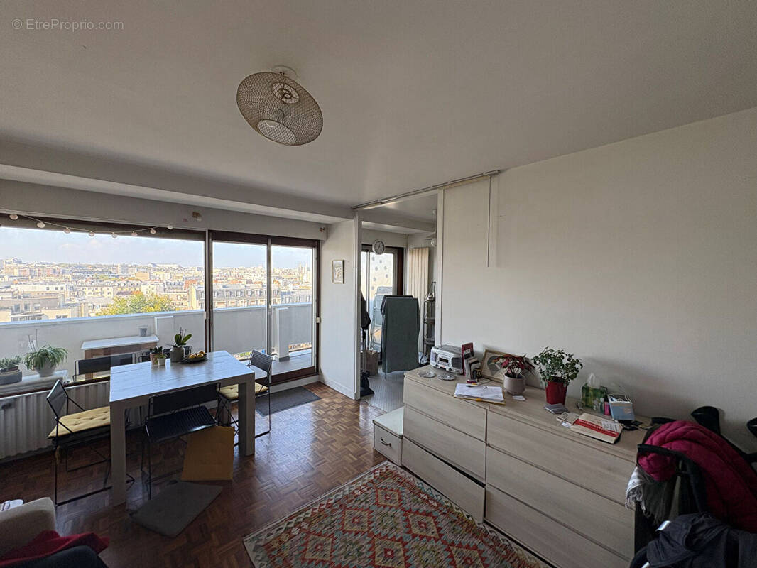 Appartement à PARIS-13E