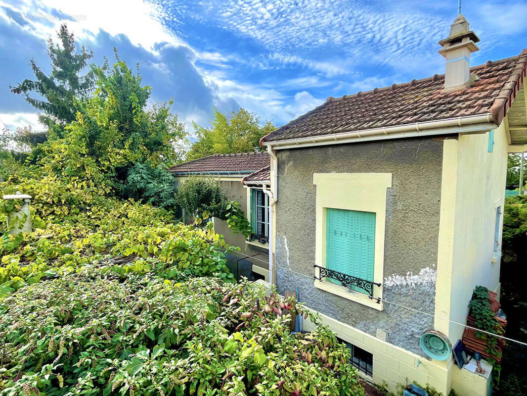 Maison à HOUILLES