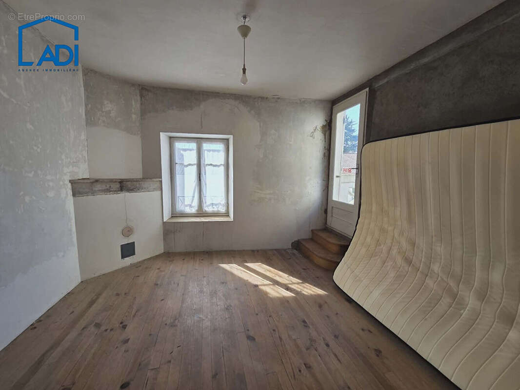 Maison à SAINT-MAIXENT-L'ECOLE