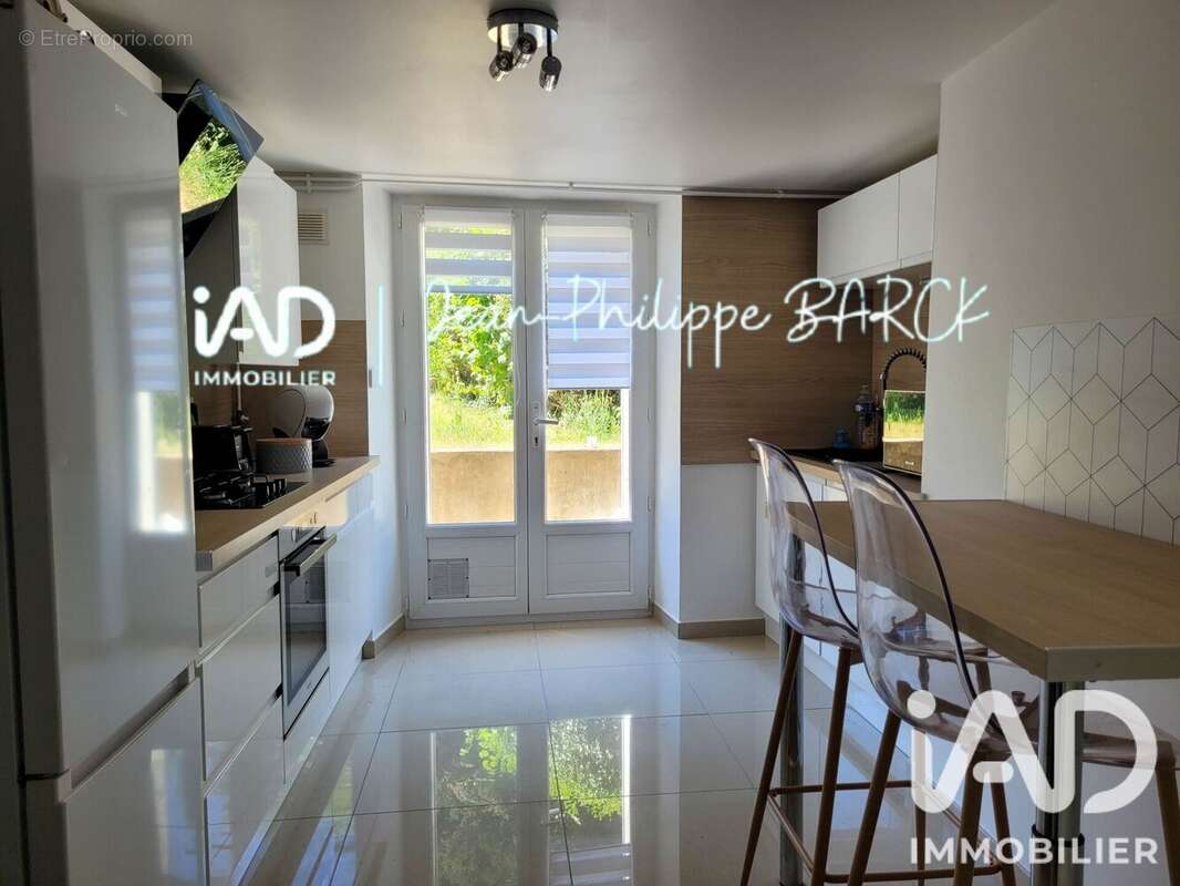 Maison 79 m² à Colombier  - photo 3