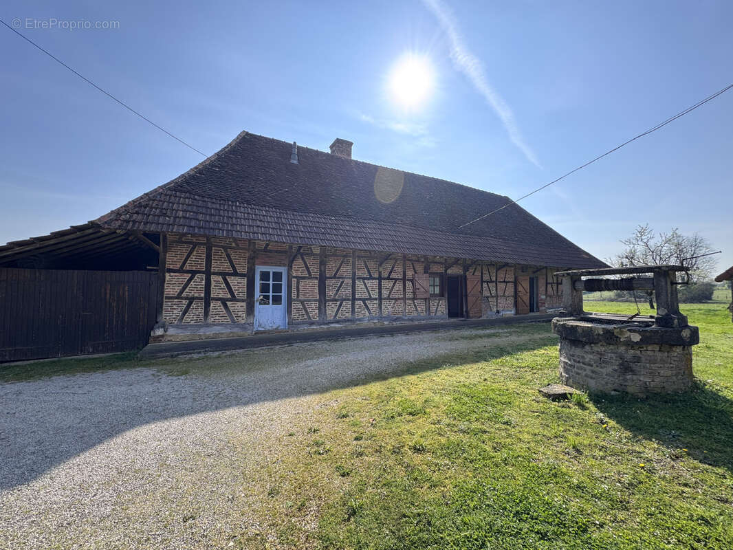 Maison à LOUHANS