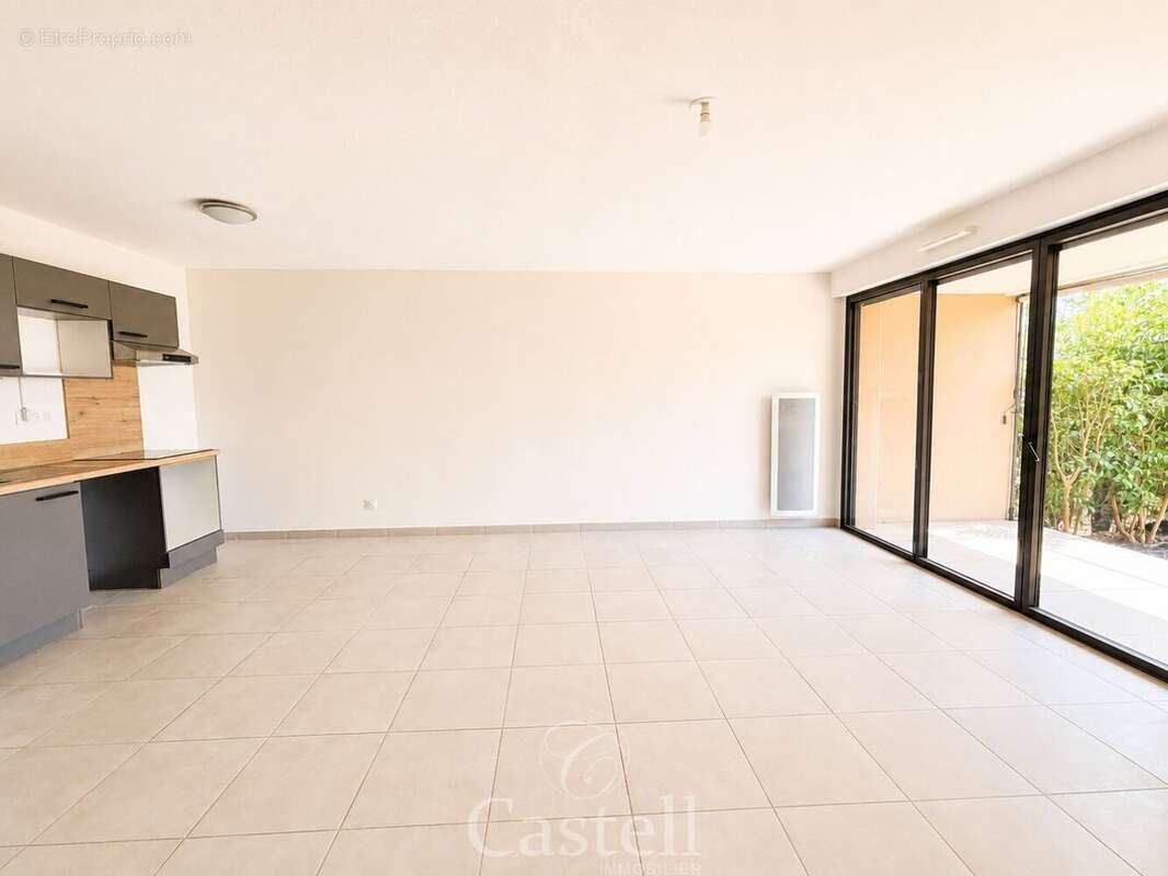 *** appartement 4 pieces, jardin, 2 parkings *** - photo 5