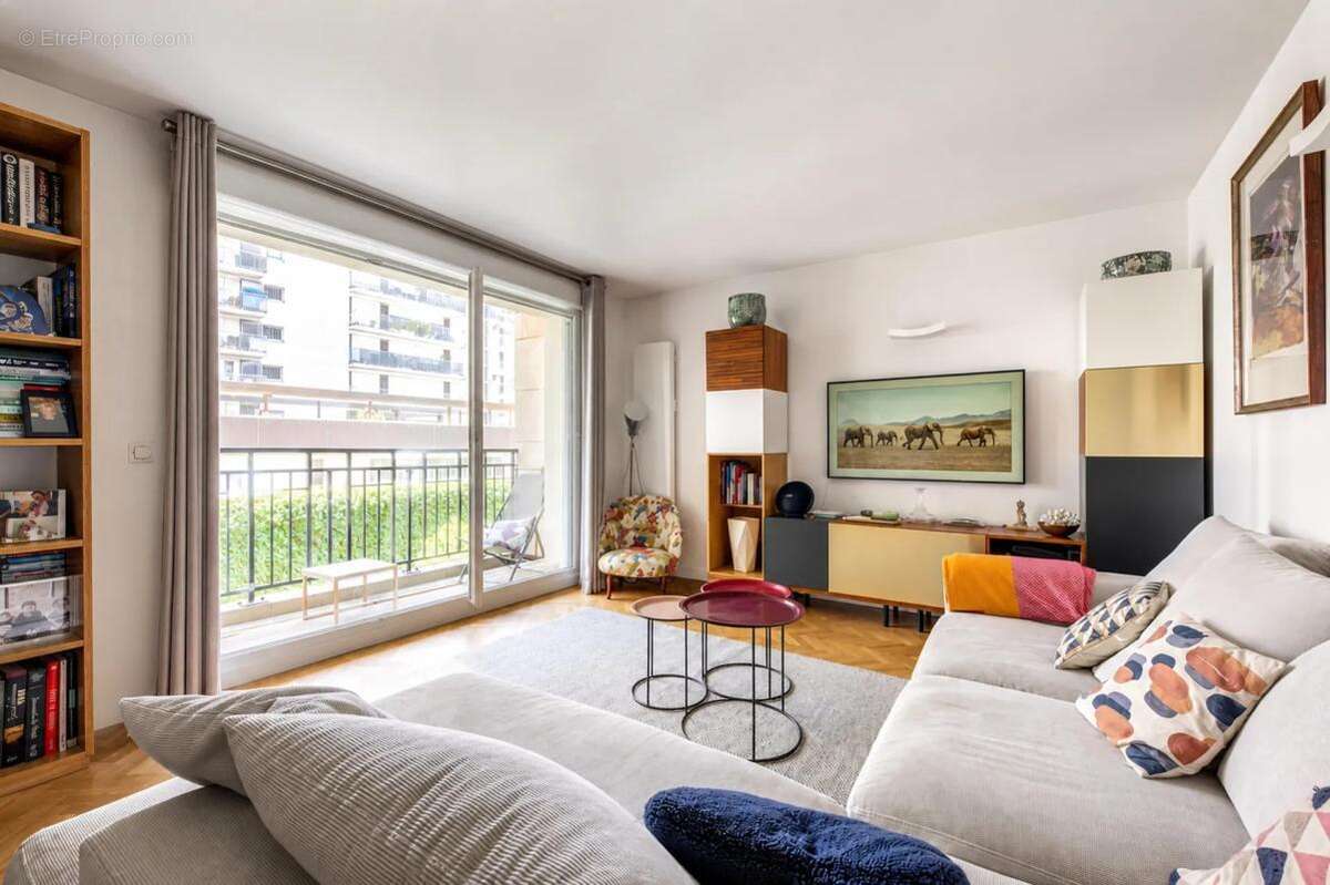 92800 - puteaux - front de seine - 4 pieces -3 chambres - balcon - photo 2