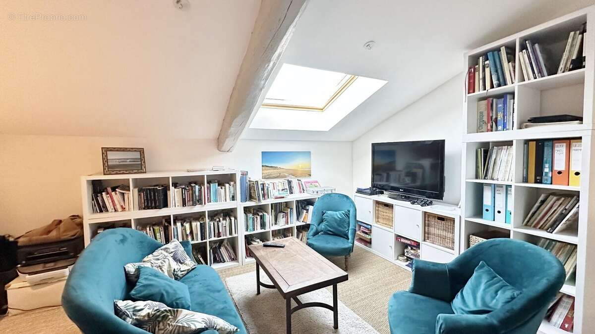 Maison à SAINT-MARTIN-DE-SEIGNANX