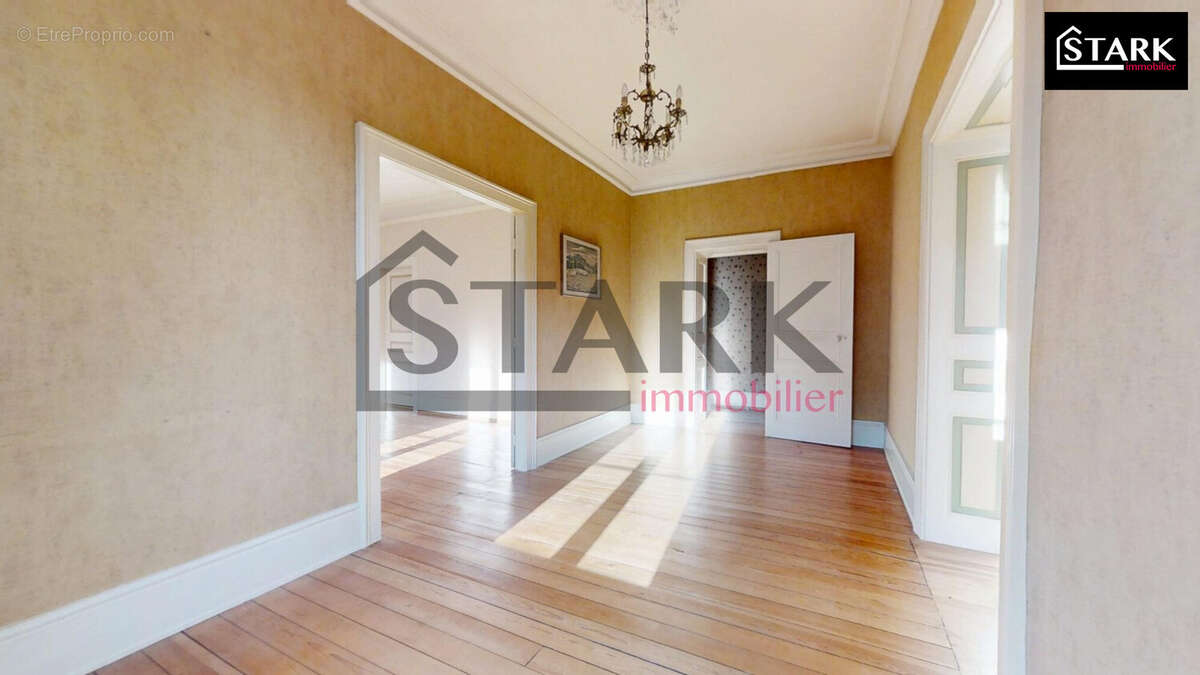 Appartement à LURE