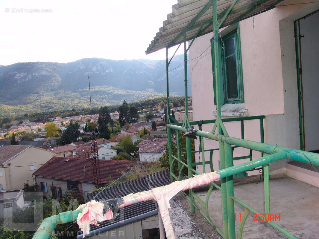 Maison à QUILLAN