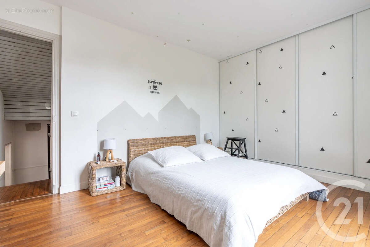 Maison à CHAMPIGNY-SUR-MARNE