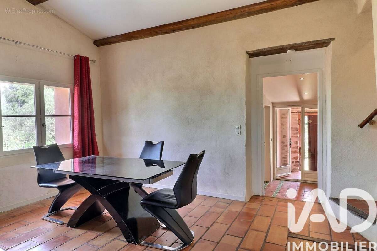 Photo 5 - Maison à SAINT-JULIEN