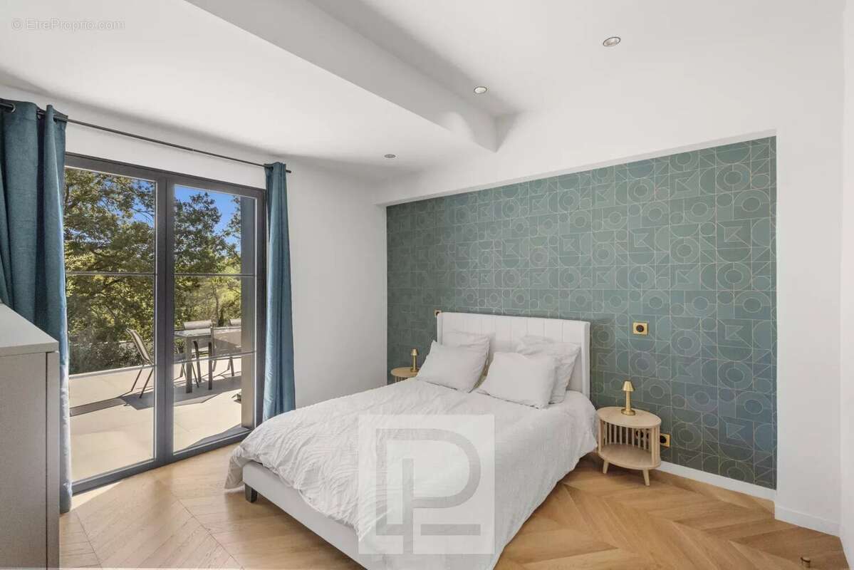 Magnifique mas en pierre rénové à Valbonne - photo 15