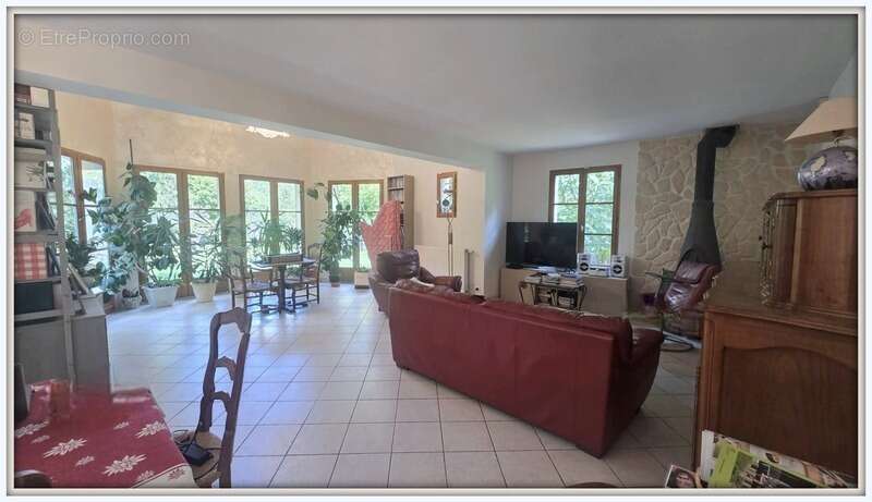 Maison à COURDIMANCHE